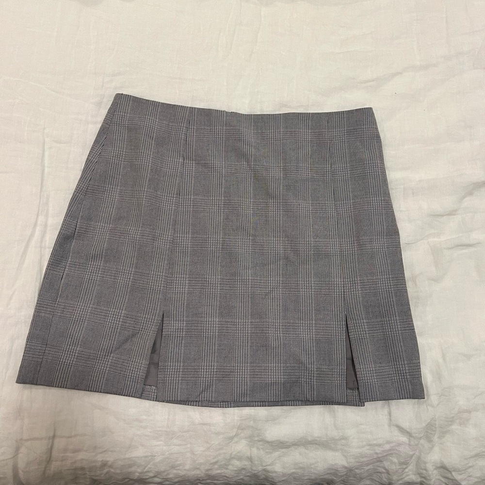 Sunday Best Women's Grey and Cream Skirt